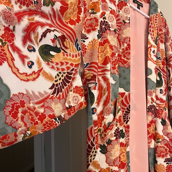 Kimono - Picture 2 of 5